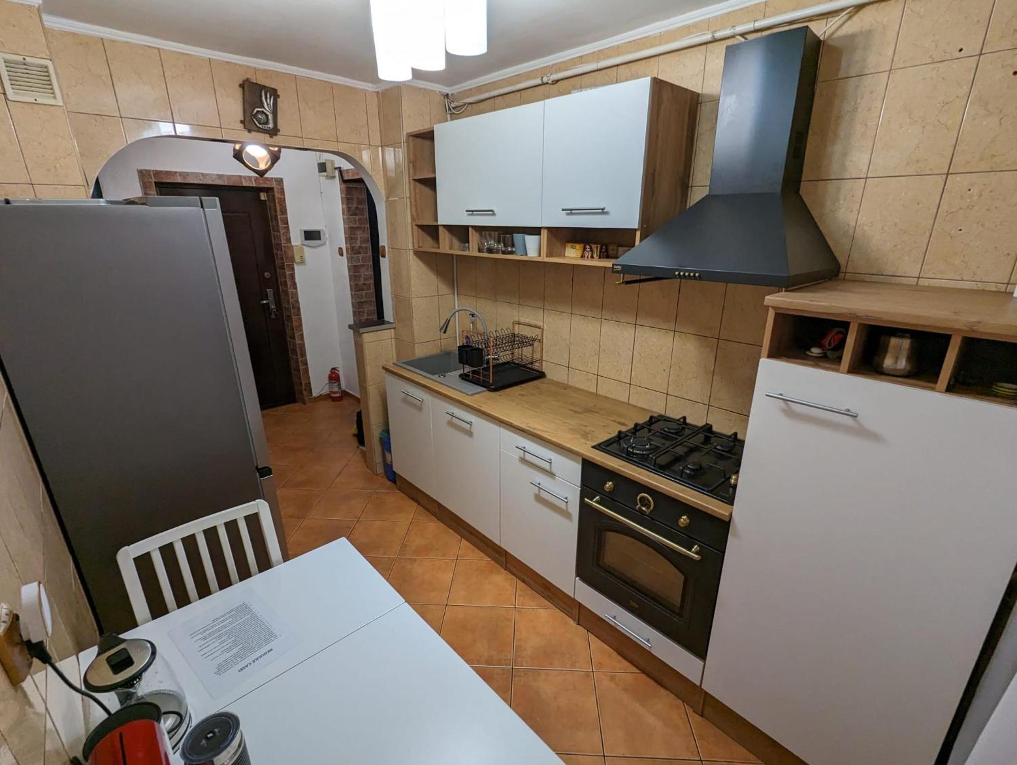 Modern Oasis With A Cozy Fireplace Your Stylish Apartment Minutes From Downtown 부쿠레슈티 외부 사진