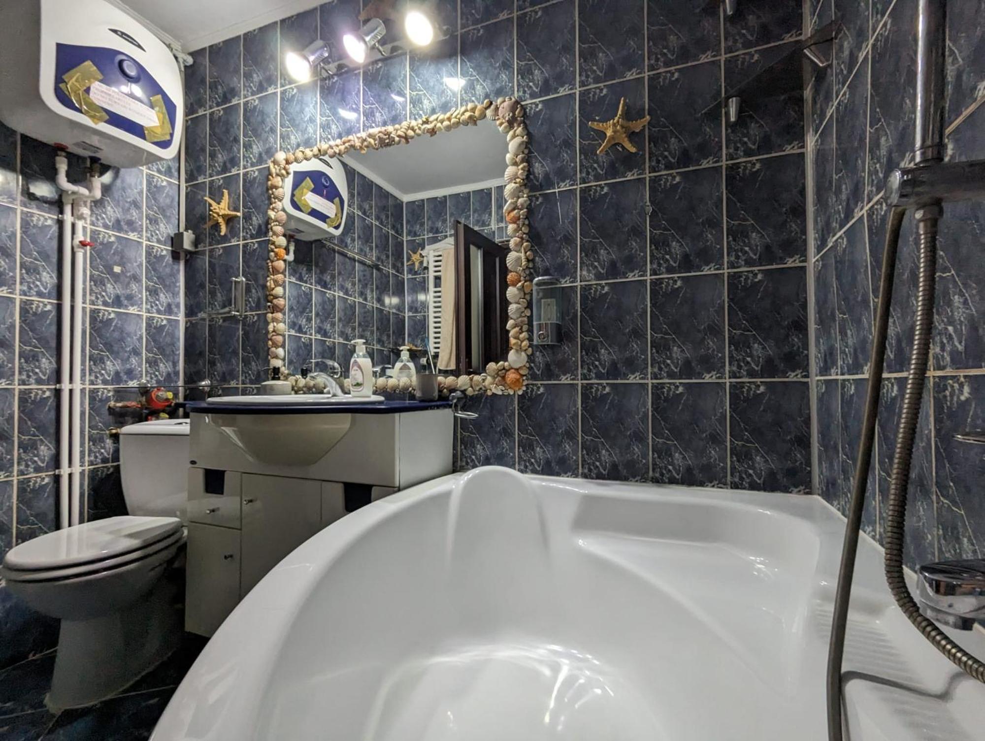 Modern Oasis With A Cozy Fireplace Your Stylish Apartment Minutes From Downtown 부쿠레슈티 외부 사진