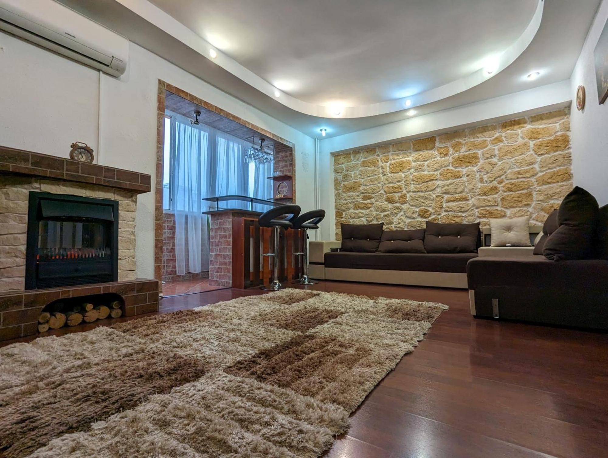 Modern Oasis With A Cozy Fireplace Your Stylish Apartment Minutes From Downtown 부쿠레슈티 외부 사진